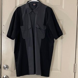 Dickies Men's Black and Dark Gray Button Down Shirt